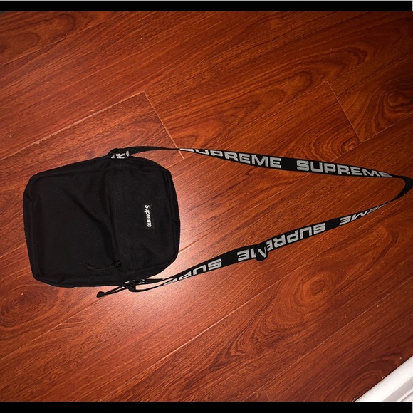 SS18 SUPREME SHOULDER BAG - Picture 4 of 5